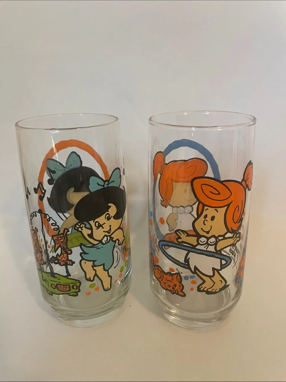 Vintage 80s Flintstone Kids Glasses Pizza Hut Hanna Barbara Betty Wilma Tumblers